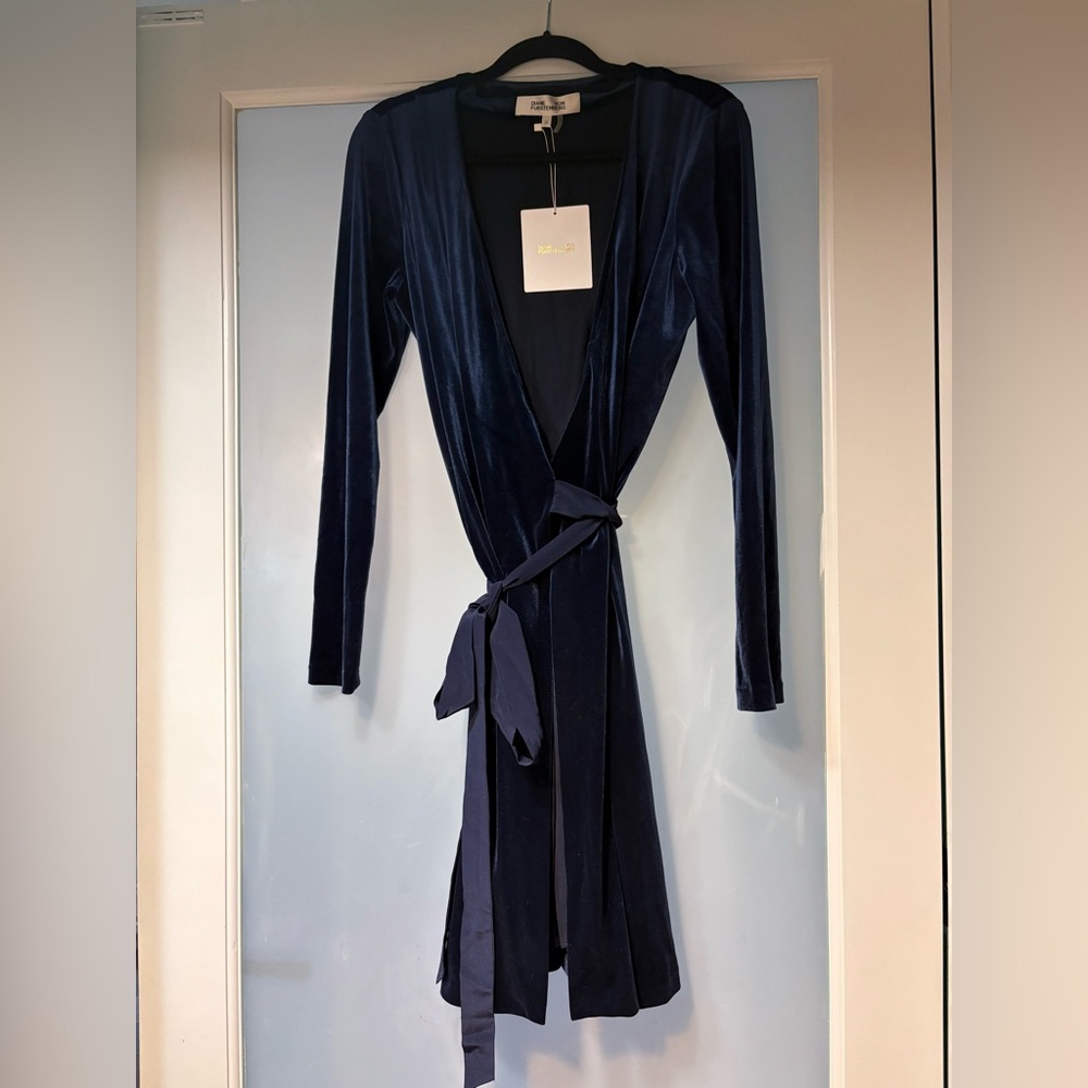 NWT DVF Julian Alexander Navy velvet wrap dress size 12